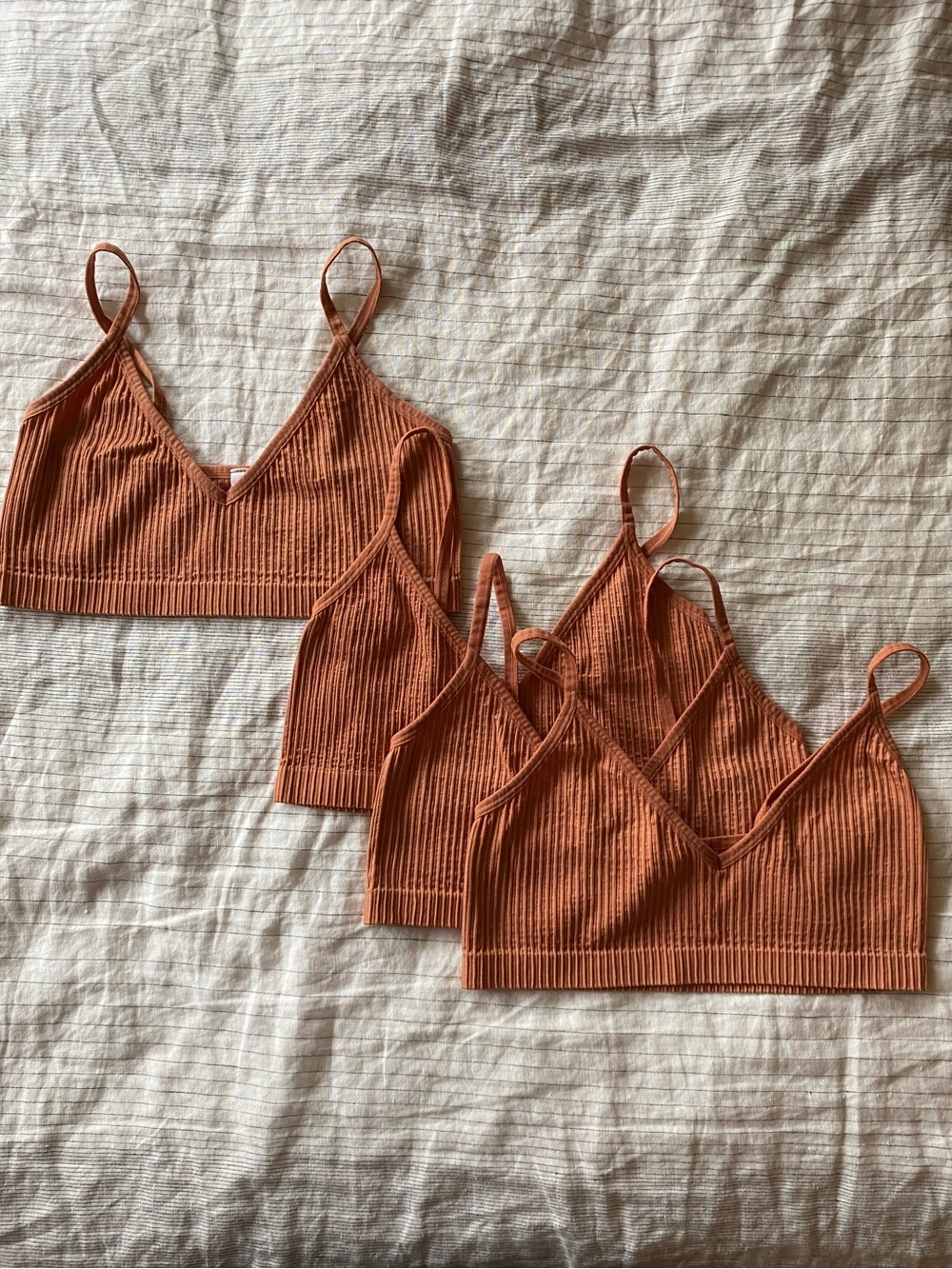 Colsie Ribbed Bralette Large [set of 4]